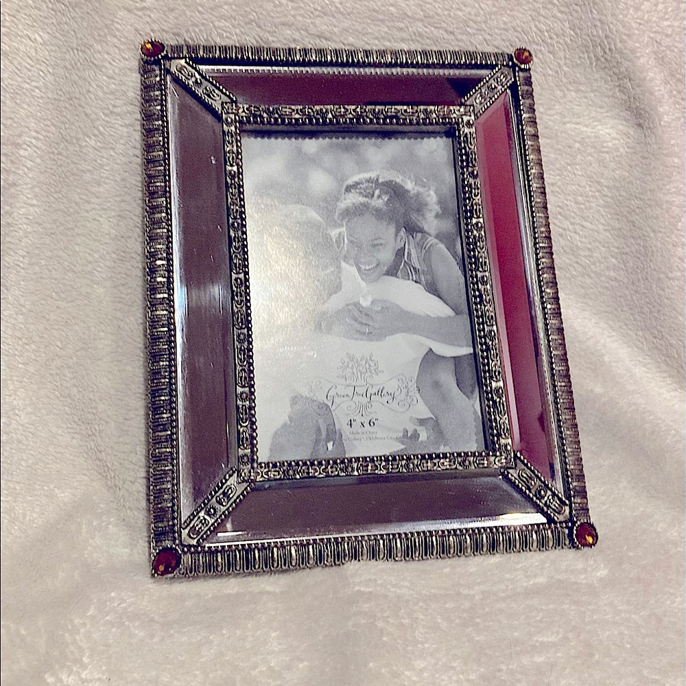 shabby Silver tone mirrored picture frame for 4x6